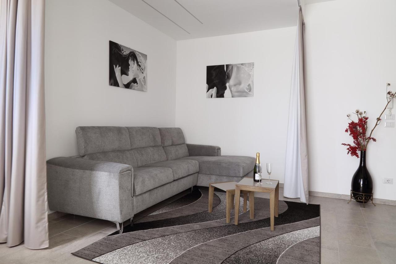 Armonia Lovely Guesthouse 陶尔米纳 外观 照片